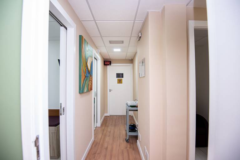 Fotografia de Ambiente RJ.
Imagens da Inauguração da Policlínica Santa Isabel na Barra da Tijuca, RJ. Fotos da Fotógrafa de arquitetura e ambientes Jaque Salles