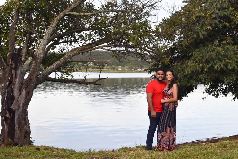 Neste local o casal fica em contato com a natureza  Lago Norte, Brasília 
