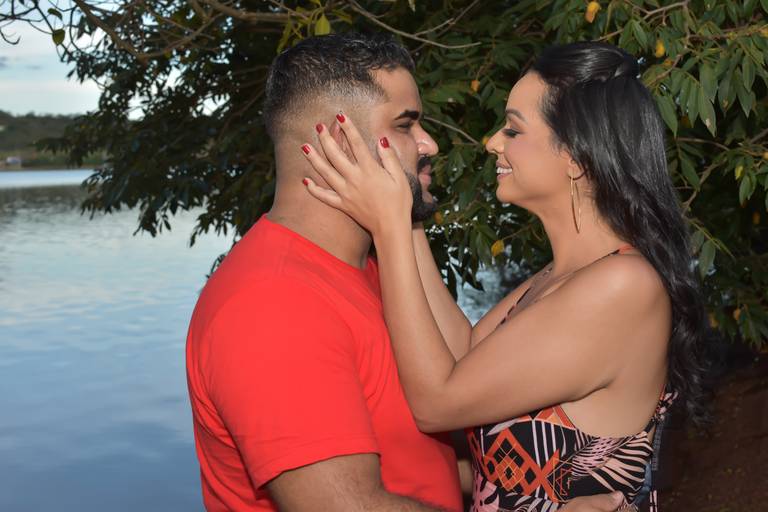 Neste local o casal fica em contato com a natureza  Lago Norte, Brasília 