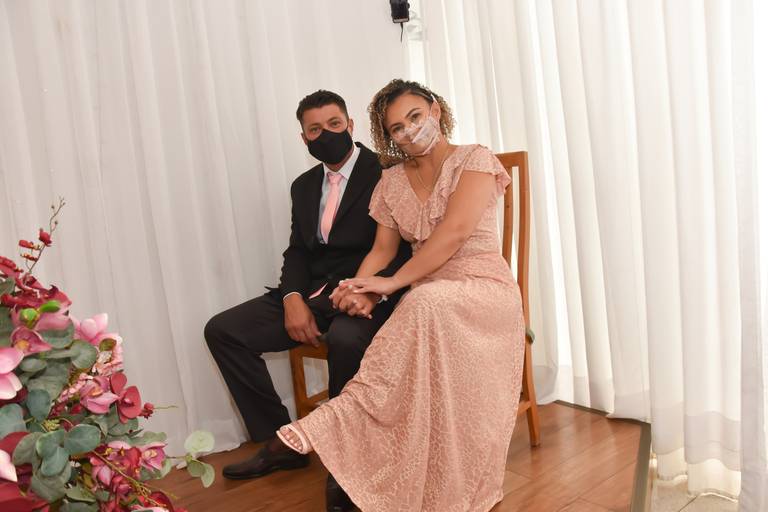 Fotos na sala especial de casamento Cartório Colorado