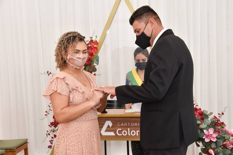 Alianças de casamento cartório colorado