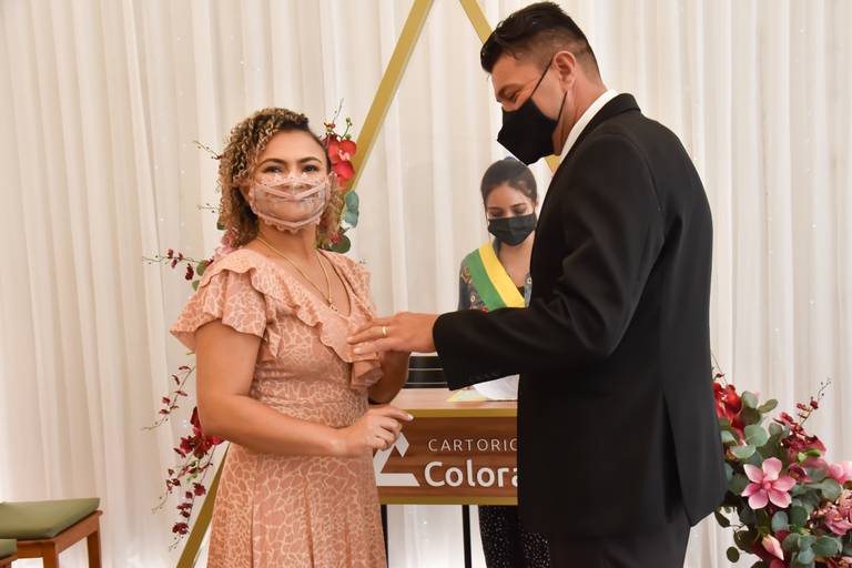 Alianças de casamento cartório colorado