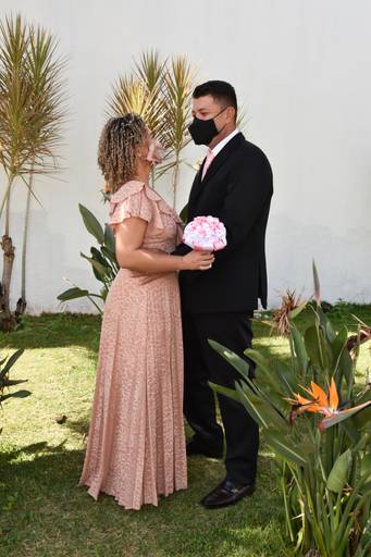 street wedding no jardim que fica no fundo do cartório Colorado