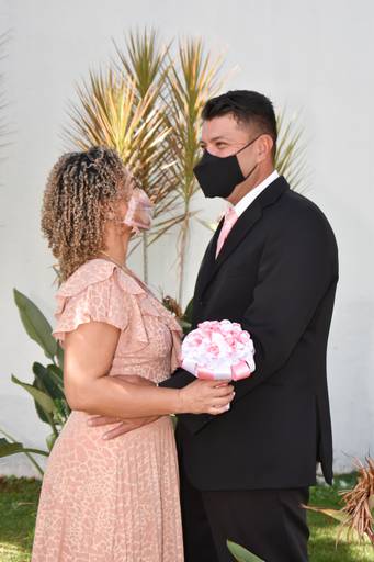 street wedding no jardim que fica no fundo do cartório Colorado