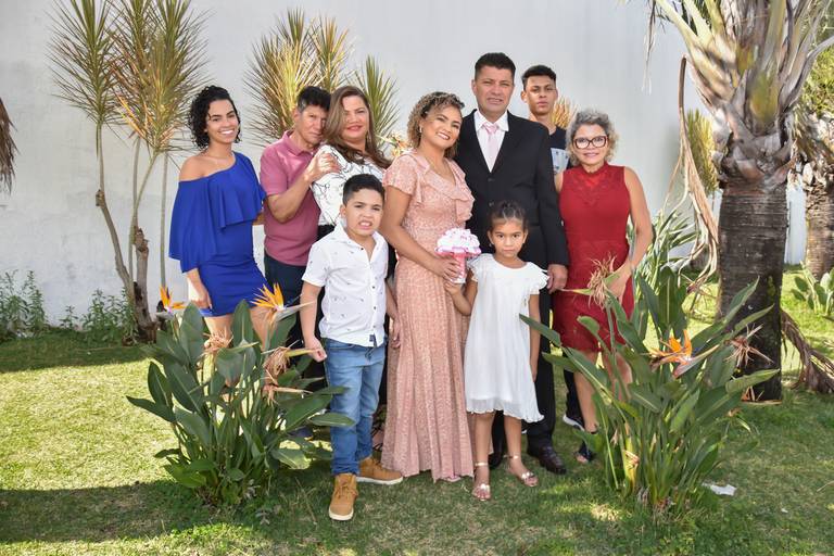 street wedding no jardim que fica no fundo do cartório Colorado