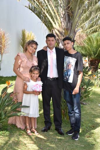 street wedding no jardim que fica no fundo do cartório Colorado