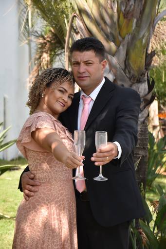 street wedding no jardim que fica no fundo do cartório Colorado