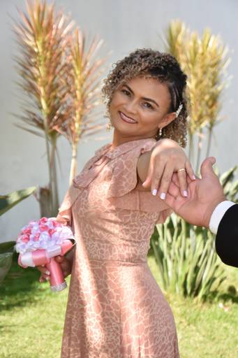 street wedding no jardim que fica no fundo do cartório Colorado