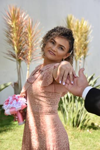 street wedding no jardim que fica no fundo do cartório Colorado