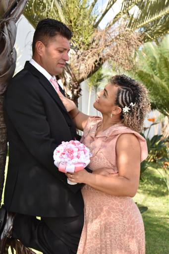 street wedding no jardim que fica no fundo do cartório Colorado