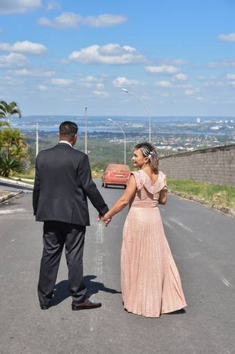 street wedding no jardim que fica no fundo do cartório Colorado