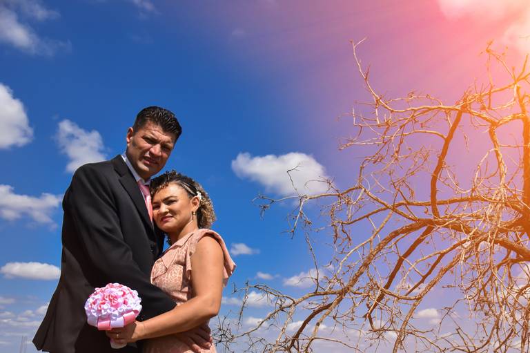street wedding no jardim que fica no fundo do cartório Colorado