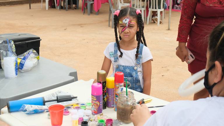 Aniversário de 10 Anos Nicoly
Câmera FujiFilm X-T30 Mirrorless  tema  do aniversário TiK Tok