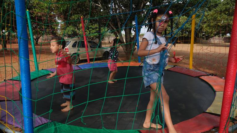 Aniversário de 10 Anos Nicoly
Câmera FujiFilm X-T30 Mirrorless  tema  do aniversário TiK Tok