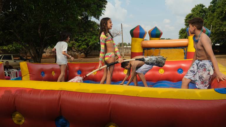 Aniversário de 10 Anos Nicoly
Câmera FujiFilm X-T30 Mirrorless  tema  do aniversário TiK Tok