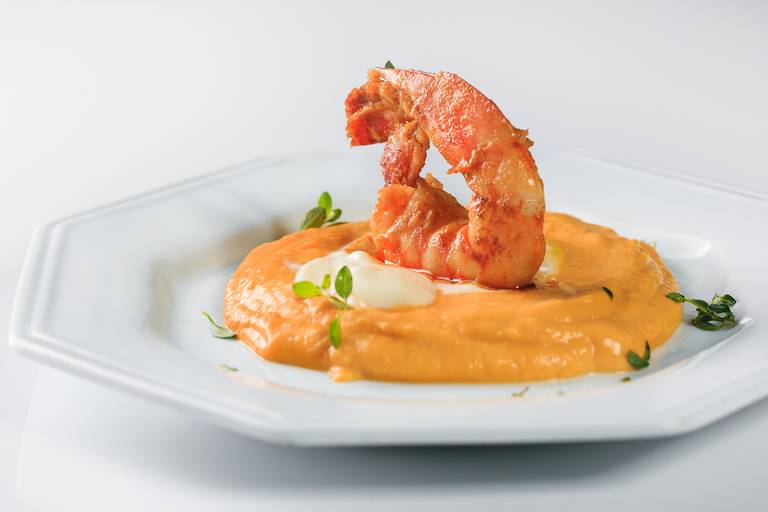 Trabalho feito para Leal Bufet