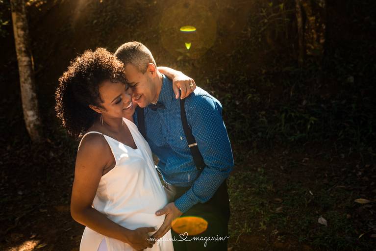 À ESPERA DE ANTÔNIO
