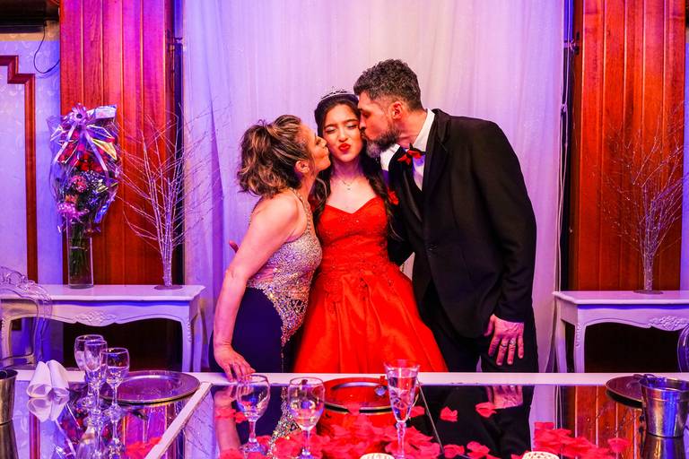 Fiesta de quince, victoria palace, flores, buenos aires