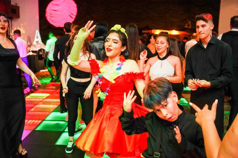 Fiesta de quince, victoria palace, flores, buenos aires