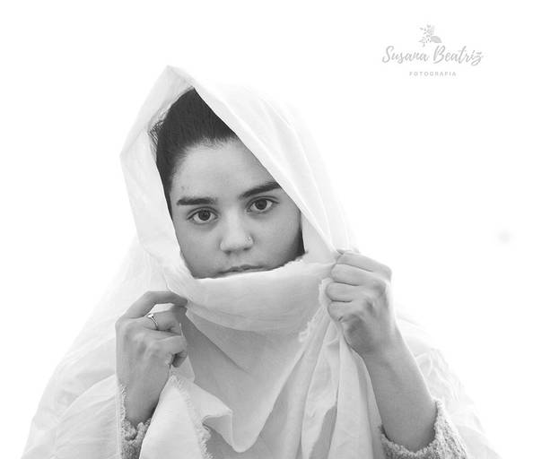 retrato chica con turbante clave alta