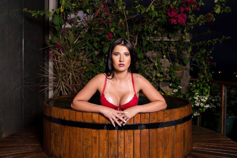 Ensaio Sensual Thais - Ensaio realizado em Santa Teresa - Rio de Janeiro