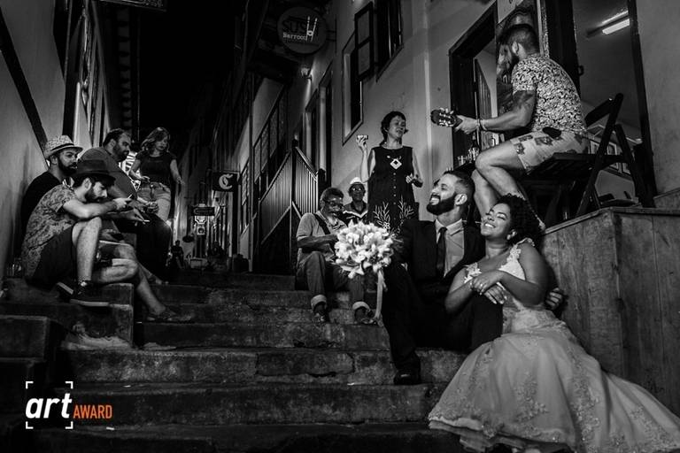 casal em trash the dress 