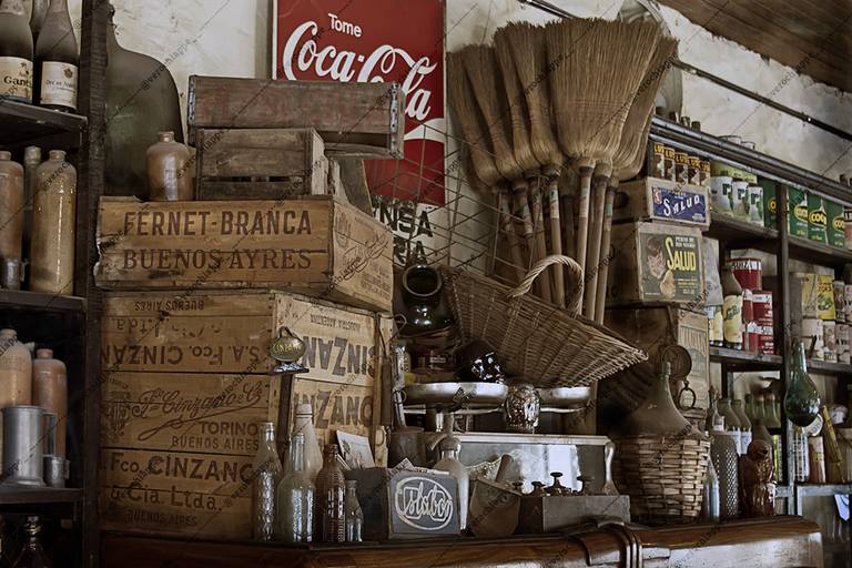 El Boliche de Bessonart, bar histórico de San Antonio de Areco, Buenos Aires - Argentina.