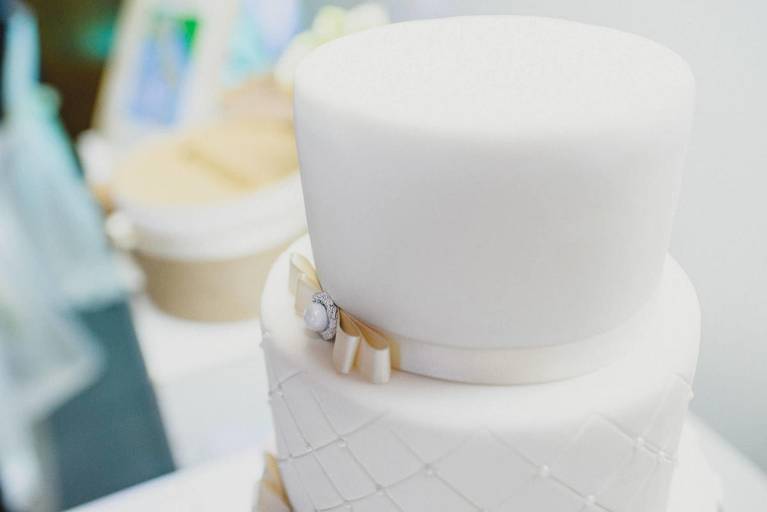 detalle moño torta de casamiento