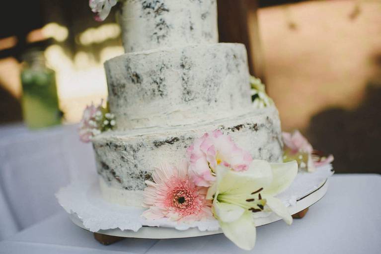 flores de decoracion torta de casamiento estilo nuce