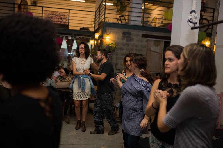 Evento MinasMigra BH, imigrantes haitianos BH, imigrantes latinos BH, festa de imigrantes BH, dança BH, evento de dança BH, roda de cassino BH, cultura latina BH, dança cubana BH, dança latina BH, espaço odara bh, 