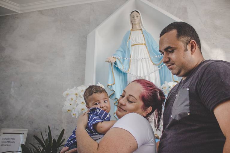 bebe e padrinhos na nossa senhora das graças em irati pr