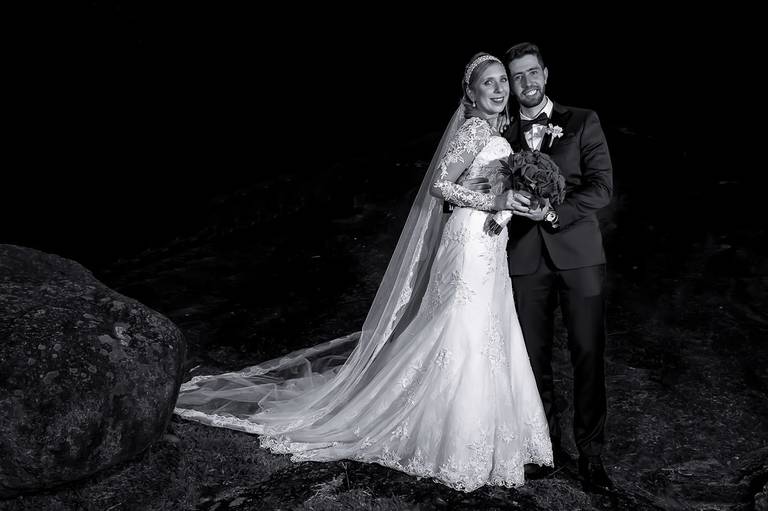fotógrafo de casamento em alphaville. foto de casamento em alphaville. foto de casamento em barueri. foto de casamento na roça. foto de casamento em santana do parnaíba. foto de casamento em aldeia da serra. casamento gruta alphaville