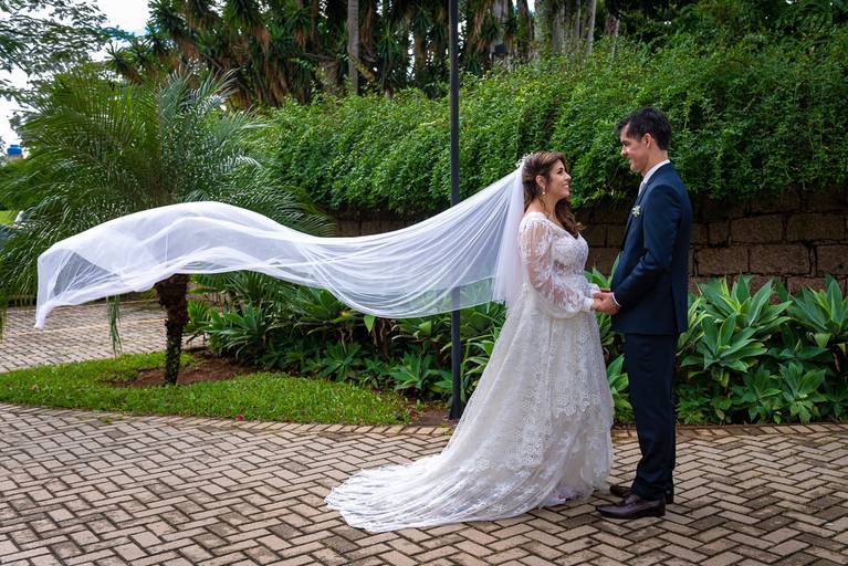 fotógrafo de casamento em alphaville. foto de casamento em alphaville. foto de casamento em barueri. foto de casamento na roça. foto de casamento em santana do parnaíba. foto de casamento em aldeia da serra. casamento gruta alphaville