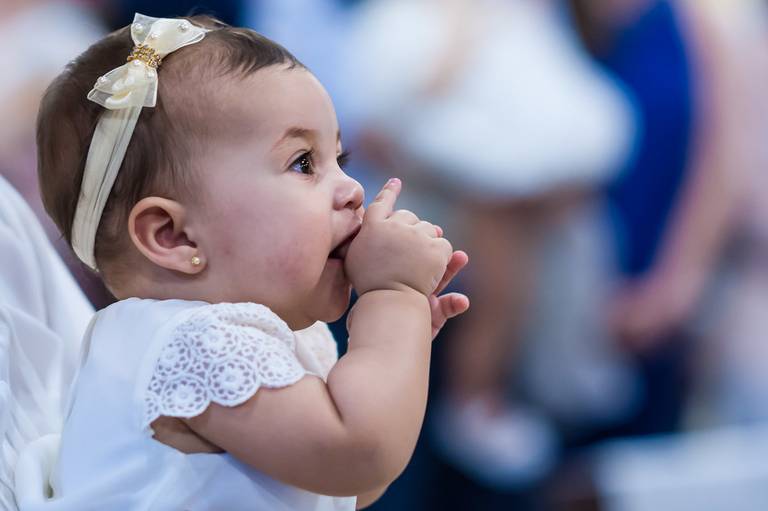 fotógrafo de batizado em alphaville. foto de batizado em alphaville. fotografia de batizado em alphaville. foto de batizado em barueri. foto de batizado em sanatana de parnaíba. foto de batizado nossa senhora do brasil. foto de batizado