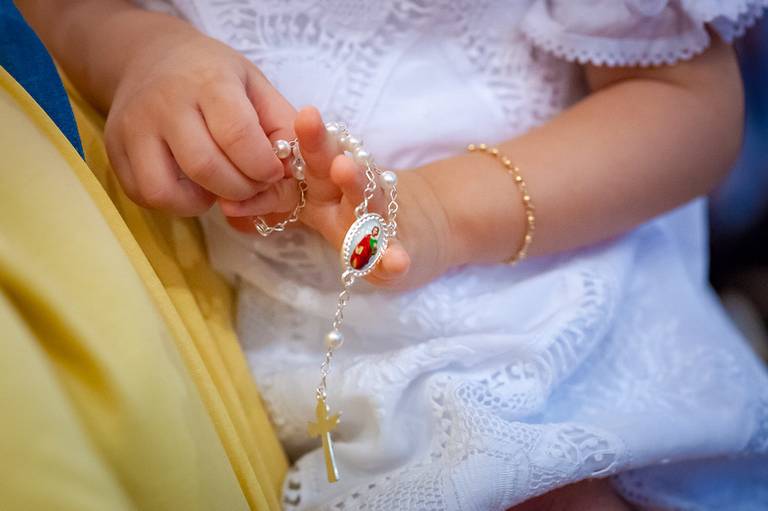 fotógrafo de batizado em alphaville. foto de batizado em alphaville. fotografia de batizado em alphaville. foto de batizado em barueri. foto de batizado em sanatana de parnaíba. foto de batizado nossa senhora do brasil. foto de batizado