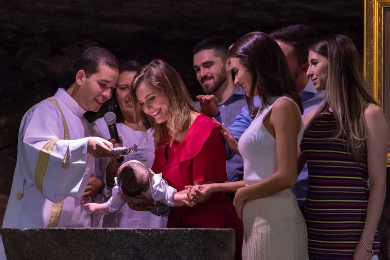 fotógrafo de batizado em alphaville. foto de batizado em alphaville. fotografia de batizado em alphaville. foto de batizado em barueri. foto de batizado em sanatana de parnaíba. foto de batizado nossa senhora do brasil. foto de batizado