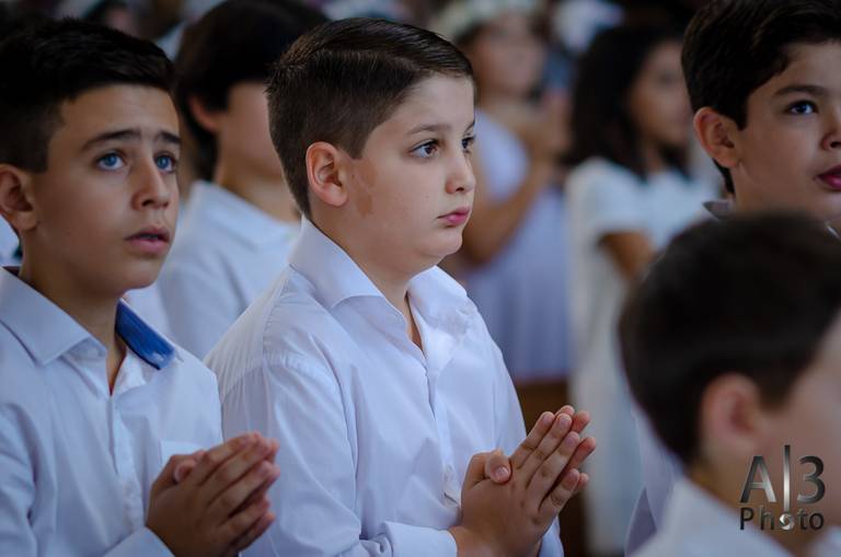 Foto primeira comunhão alphaville. Foto primeira eucaristia alphaville