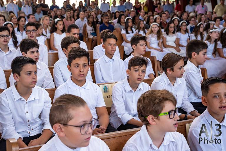 Foto primeira comunhão alphaville. Foto primeira eucaristia alphaville