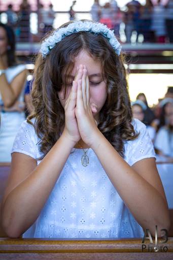 Foto primeira comunhão alphaville. Foto primeira eucaristia alphaville