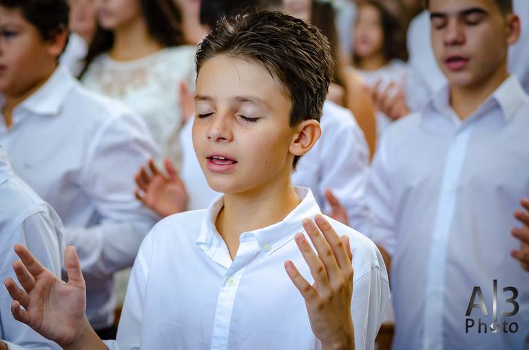 Foto primeira comunhão alphaville. Foto primeira eucaristia alphaville