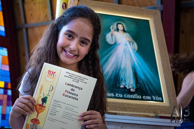 Foto primeira comunhão alphaville. Foto primeira eucaristia alphaville