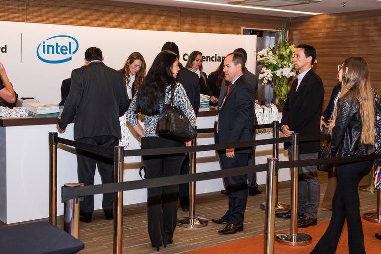 fotografia para perfil profissional, fotografia para mulheres profissionais, fotografia corporativa, fotografia de perfil, foto institucional, fotos institucionais, personal branding, foto profissional para homens 