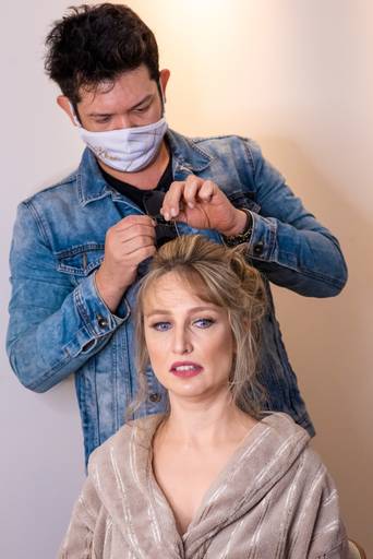 fotografia de casamento Alphaville. foto de casamento na gruta Alphaville. Foto do making of  da noiva.