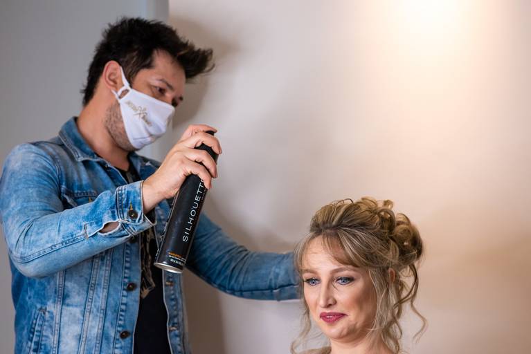 fotografia de casamento Alphaville. foto de casamento na gruta Alphaville. Foto do making of  da noiva.