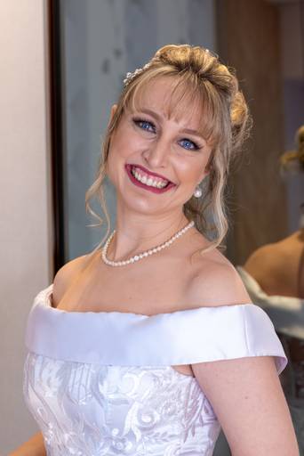 fotografia de casamento Alphaville. foto de casamento na gruta Alphaville. Foto do making of  da noiva.