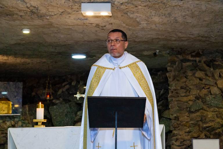 fotografia de casamento Alphaville. foto de casamento na gruta Alphaville. F