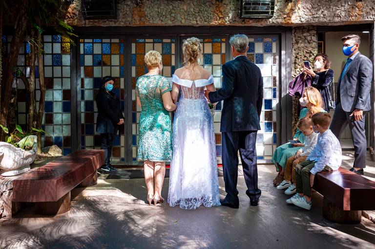 fotografia de casamento Alphaville. foto de casamento na gruta Alphaville. F