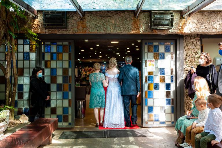 fotografia de casamento Alphaville. foto de casamento na gruta Alphaville. F