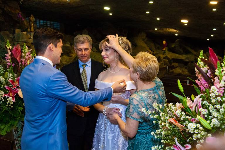 fotografia de casamento Alphaville. foto de casamento na gruta Alphaville. F