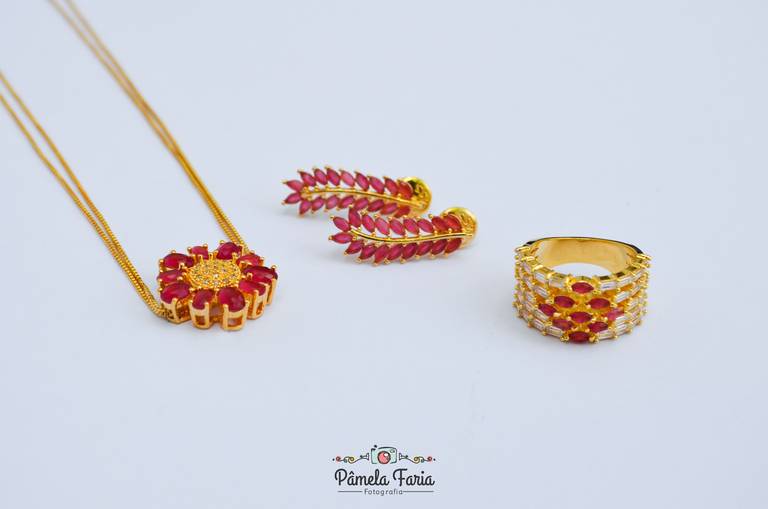 Wclass Joias folheadas
Agência Red Hot Comunicação